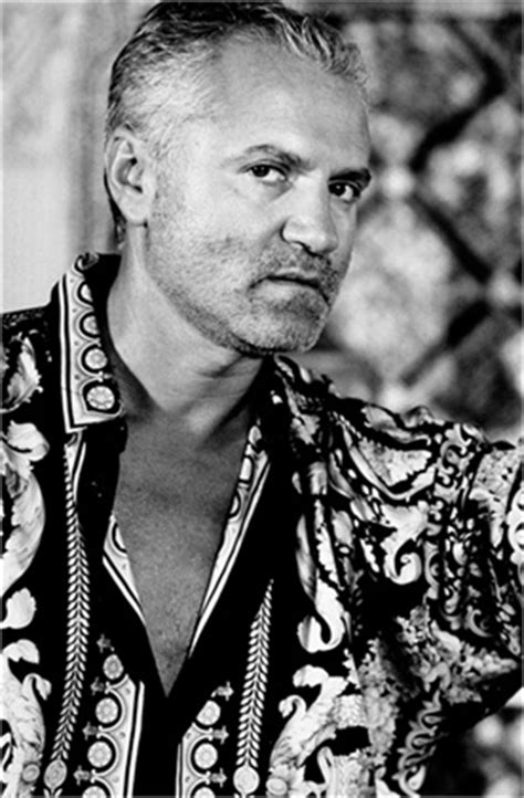 gianni versace good picture.